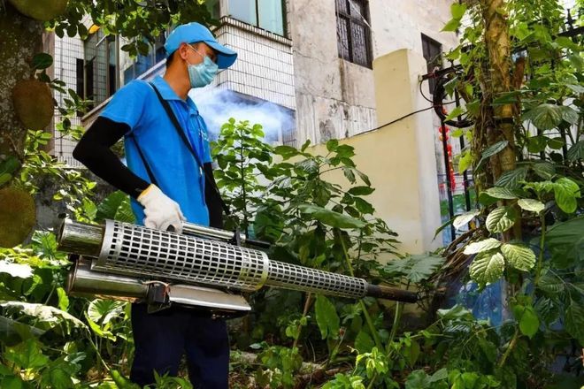 全方位清除蚊虫孳生地！海口连续3天消杀总面积超5200万平方米(图5)