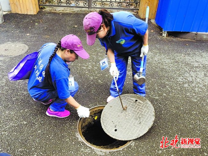 北京公益灭蚊活动走进和平里街道防制蚊虫注意别存水北晚新视觉(图3)