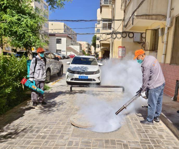 吴忠市开展第一轮病媒生物消杀工作(图1)