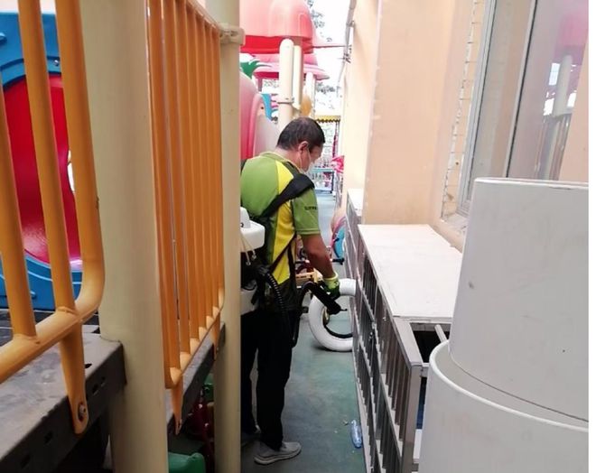 漯河市源汇区柳江幼儿园：全面消杀为爱护航(图3)