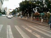 【开屏早知道】“有人要拿刀砍我！”昆明一老人向骑警求助竟是……(图4)