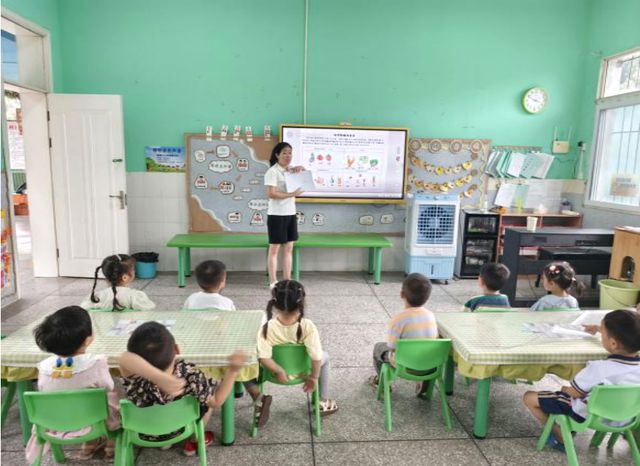 江安县怡乐镇中心幼儿园中班开展秋天种植大调查活动(图2)