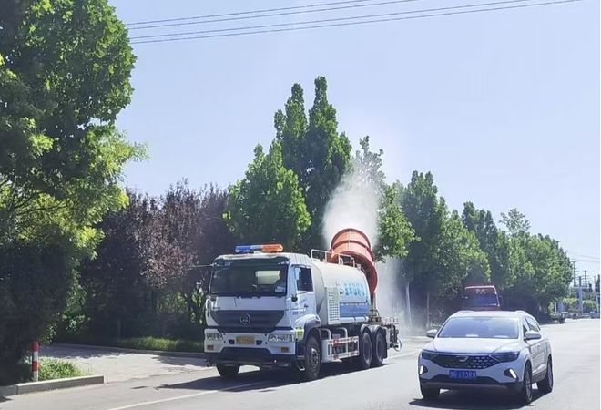 临淄区综合行政执法局科学开展病虫害防治筑牢绿色生态“防护墙”(图1)
