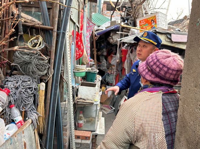 清理堆物、劝导“钉子户”北京第三波“大扫除”行动开启(图2)