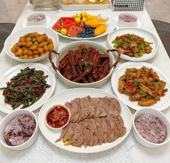 朋友圈发自己做的菜的文案(图1)