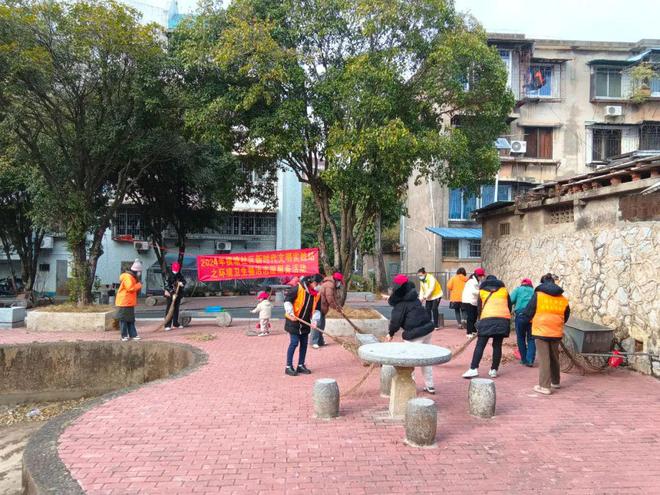桂林知名小区被市民曝光！业主奇葩行为让全小区卵火躺！爆料人：根本不敢开窗(图14)