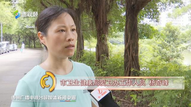 夏季雨后蚊虫多公园社区消杀忙(图3)