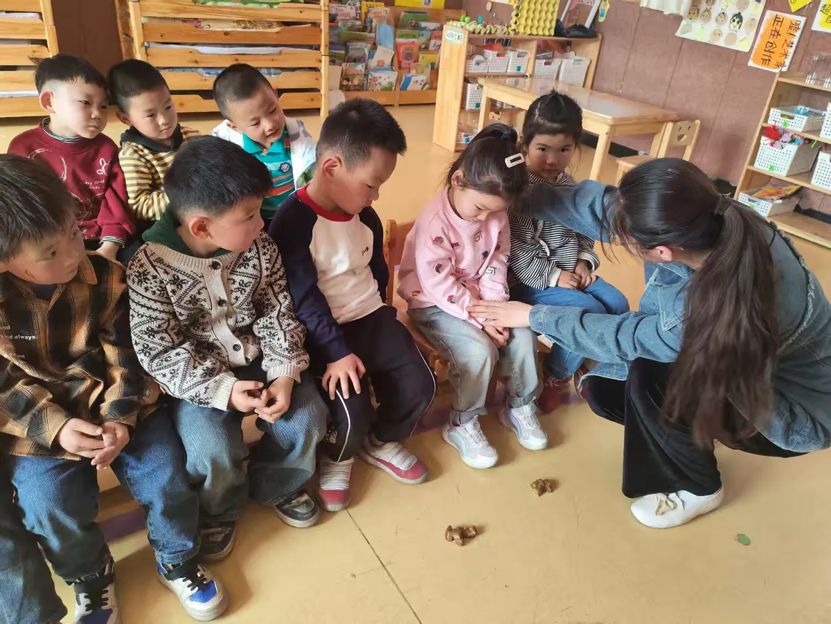 灞桥区邵平店幼儿园开展食品安全突发事件应急演练活动(图2)