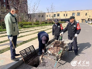 城阳街道扎实推进爱国卫生月活动全民共建整洁健康家园(图2)