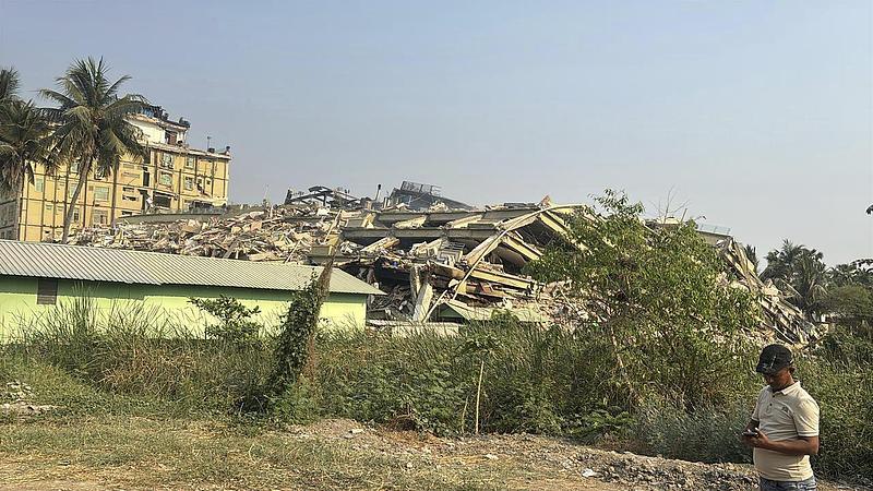滚动更新丨缅甸强震已致该国3301人死亡(图9)