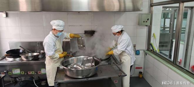 对标食安标准鸡西示范幼园“舌尖守护”行动启航(图3)