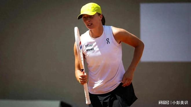 WTA1000罗马站世界第二+第五爆冷出局！郑钦文心情愉悦(图1)