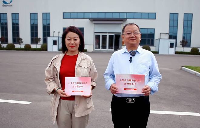 高温天水产养殖别“掉链”！直通车送来病害防治秘籍——山东省妇联巾帼科技助农兴农直通车走进济宁(图3)