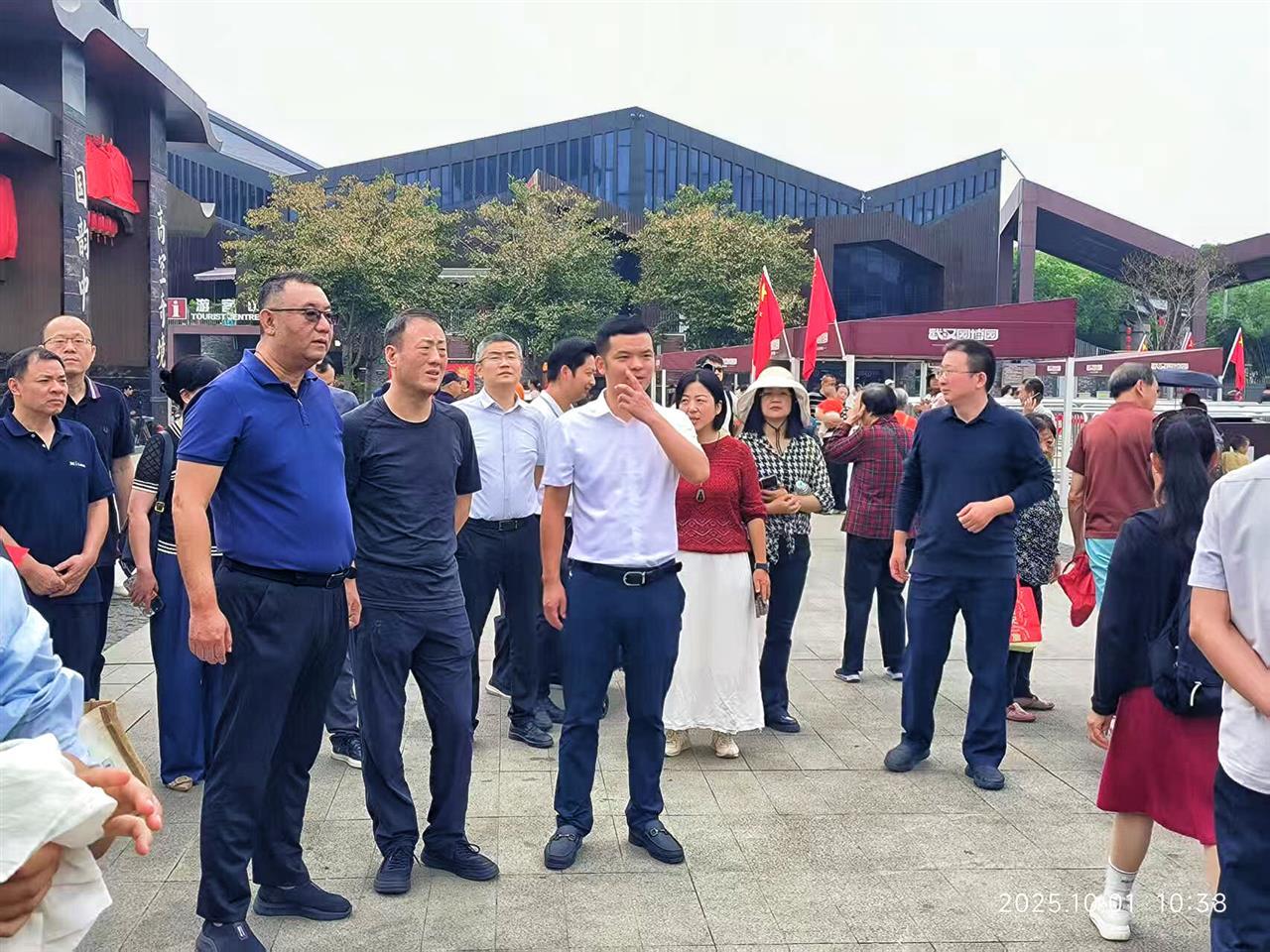 “洁”尽全力“硚”见新貌(图3)