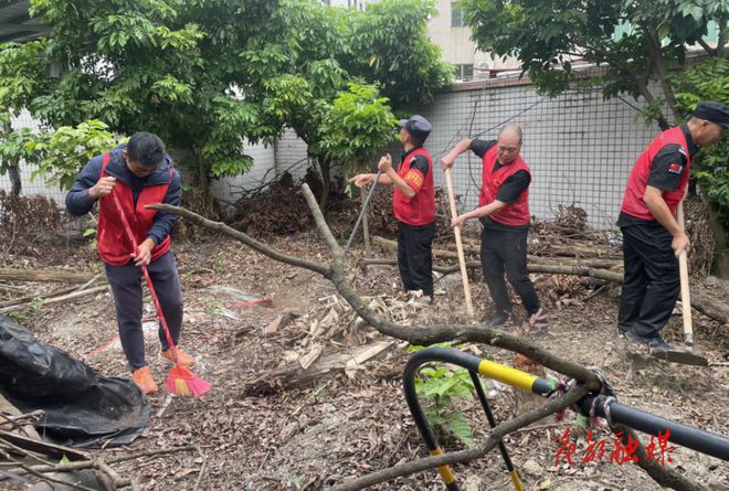 坚守！花城街锚定“两热”防反弹(图2)