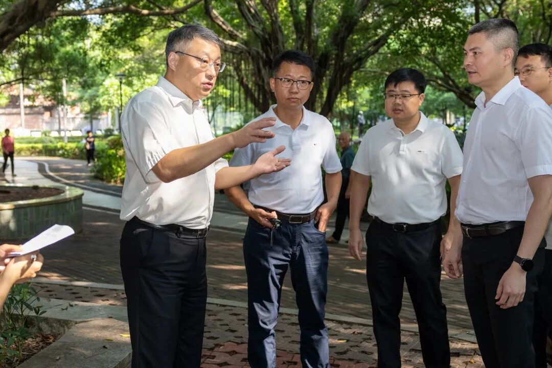 吴毓舟“四不两直”检查督导爱国卫生运动开展情况(图1)